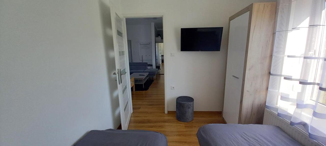 Be-Le-Valo Apartman Szecseny Exterior photo